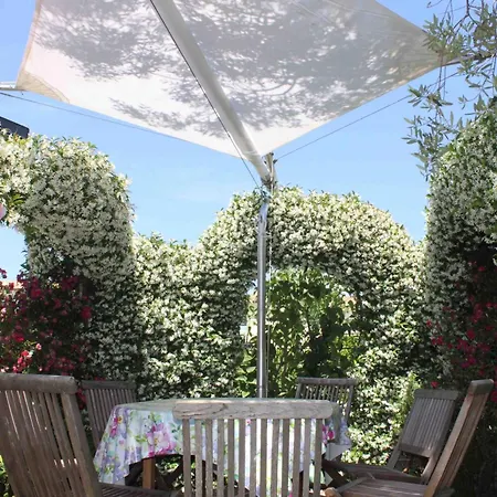 아파트 Stella Marina 마르첼리